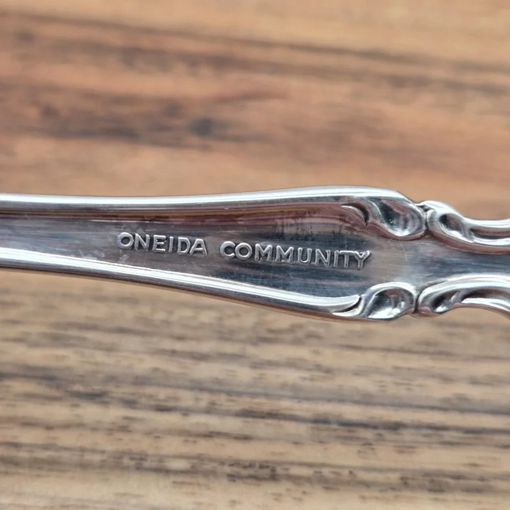 Oneida Community Beethoven Silverplate Serving Set Of 6 Pie Spoon  Betty Crocker
